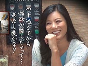 《四十路熟女》ジーンズが似合ってる綺麗なアラフォー妻『一人呑みしている主婦を口説き堕とし。。。』お持ち帰り性交！