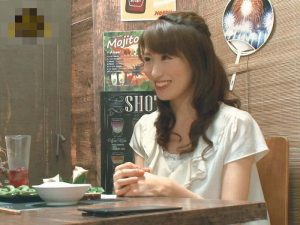 《三十路熟女》細身で艶めかしい31歳の専業主婦『ナンパでお持ち帰り性交。。。』トイレの中もSEXもバッチリ隠し撮り！